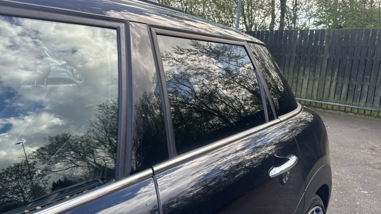 MINI Hatchback 2.0 Cooper S Exclusive 5dr Auto Petrol Hatchback